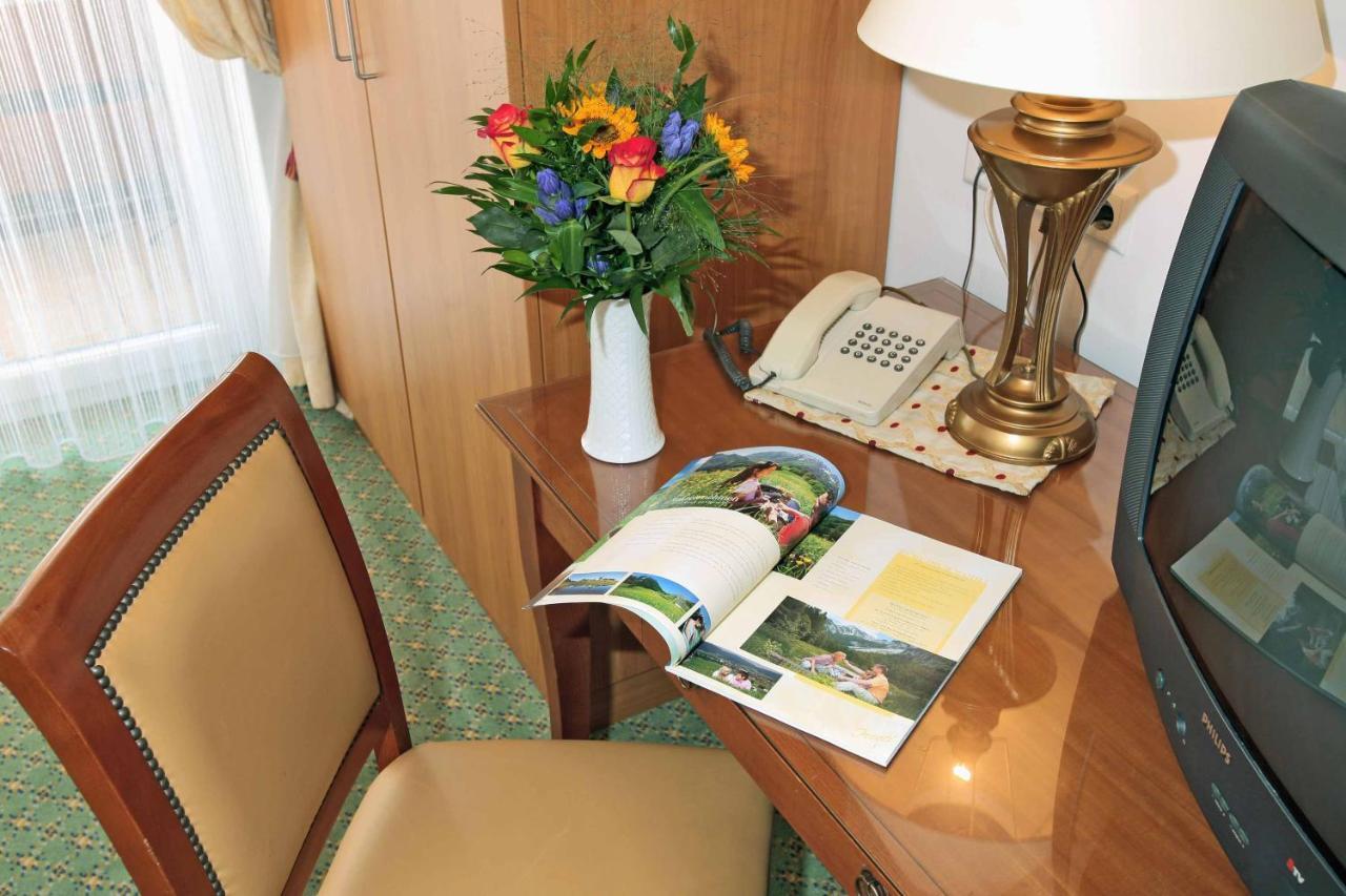 Alpenhotel Gastager انزل المظهر الخارجي الصورة